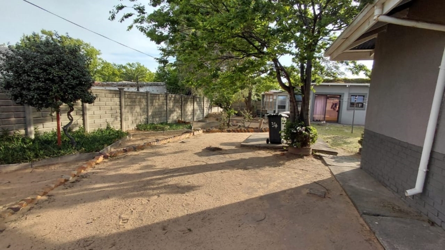 13 Bedroom Property for Sale in Sasolburg Ext 3 Free State